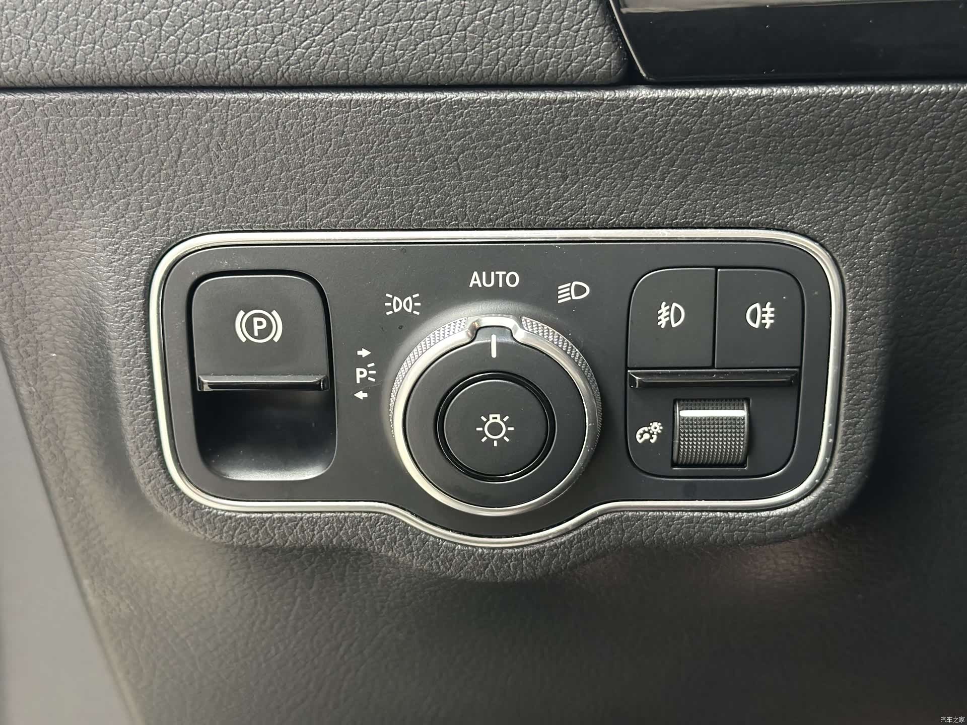 Mercedes-Benz GLA, 2022 21