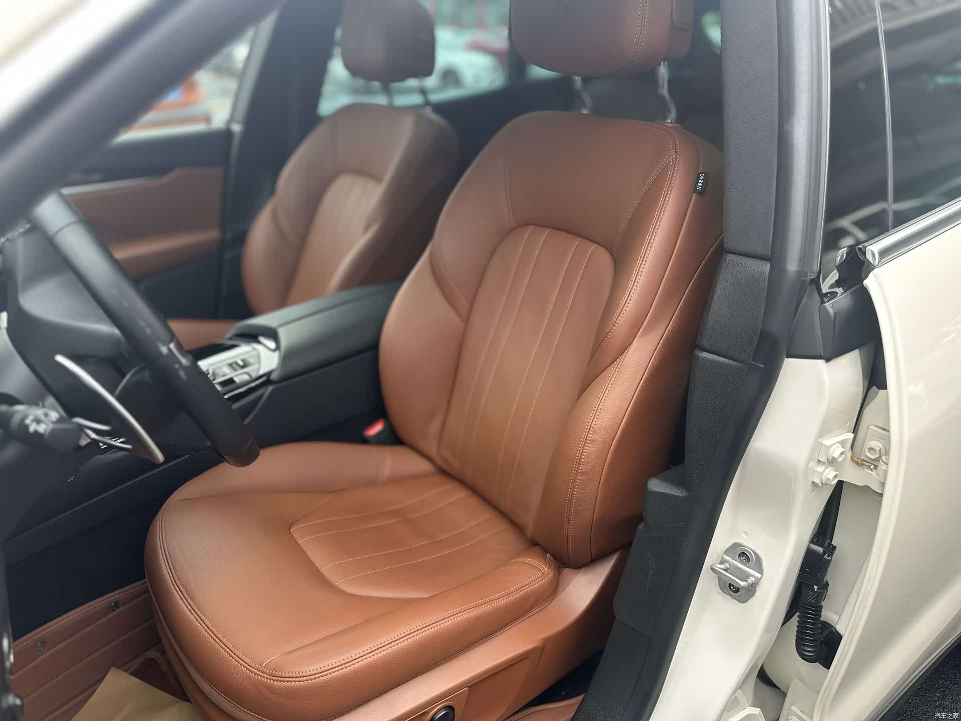 Maserati Levante, 2019 9