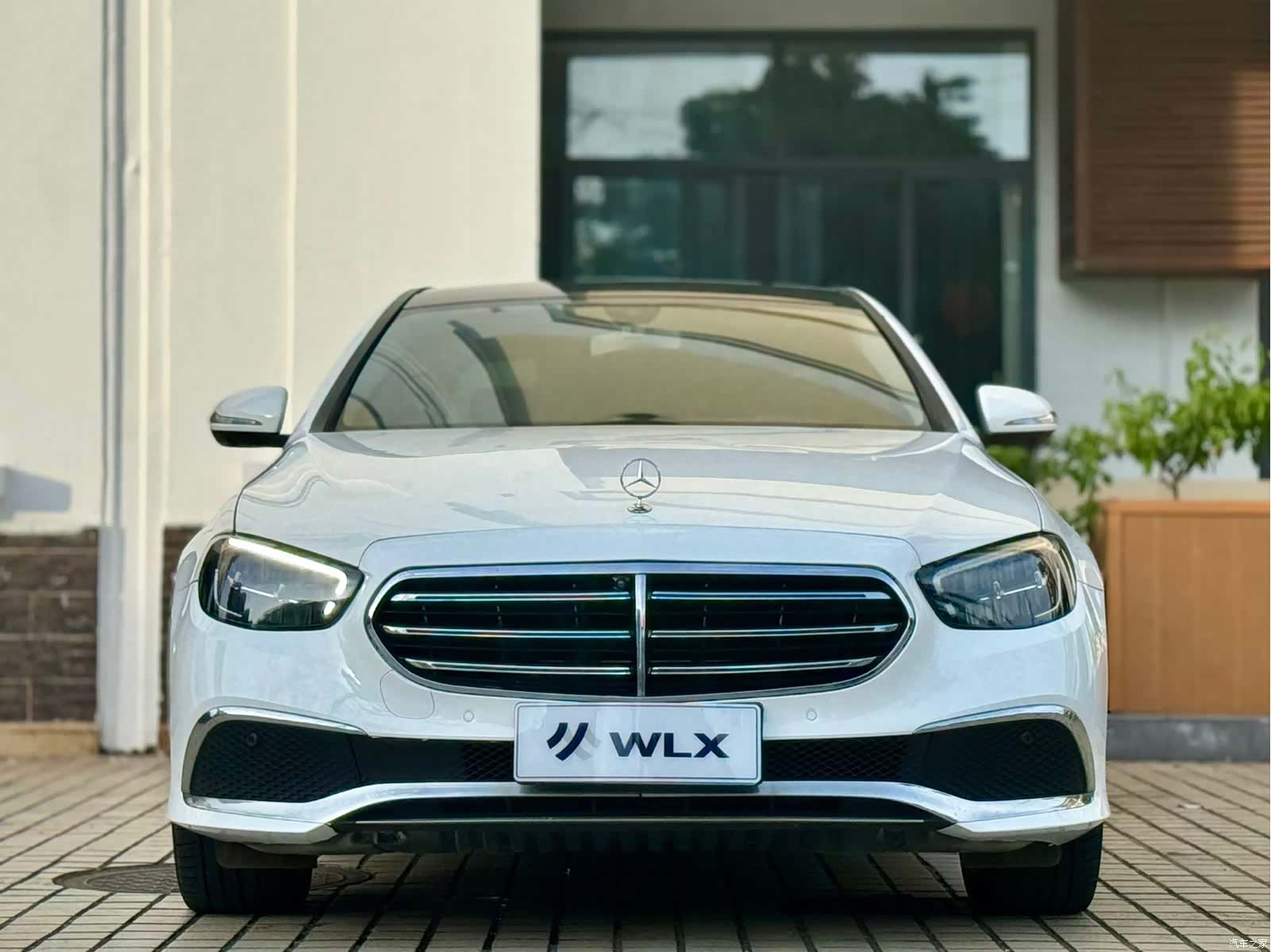 Mercedes-Benz E-Class, 2018 2