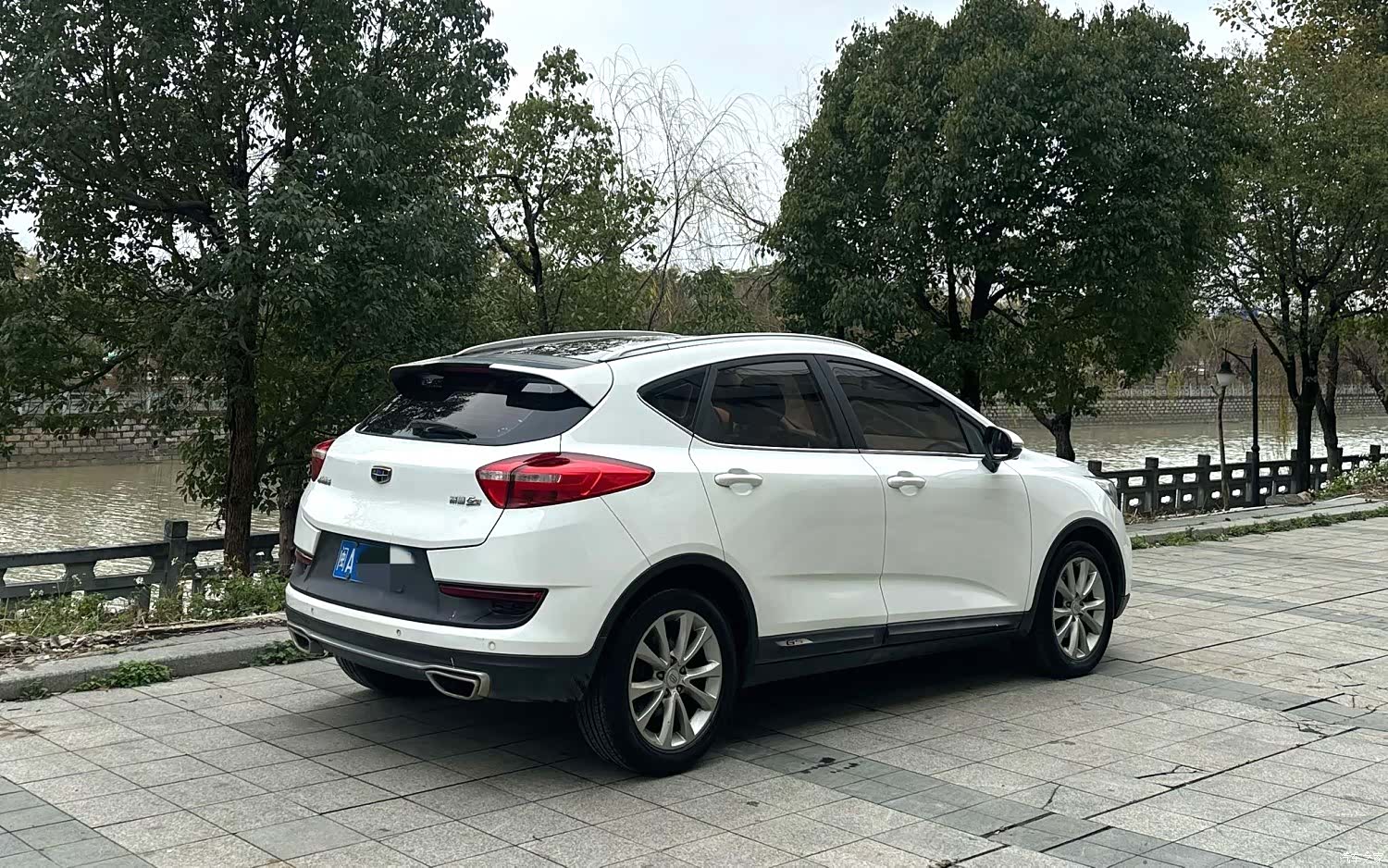 Geely Emgrand, 2017 все фото