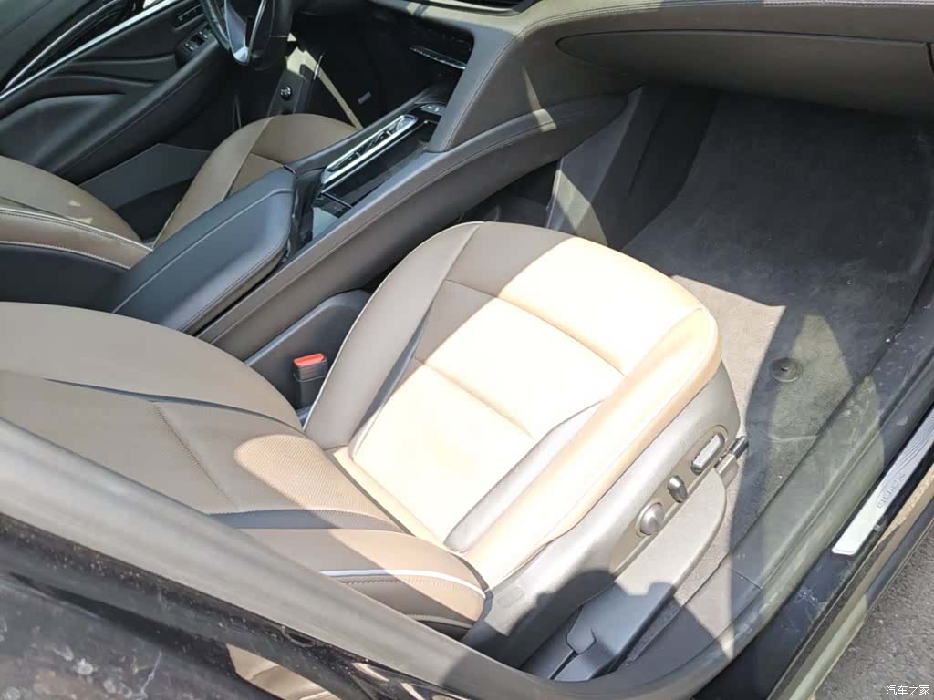 Buick Enclave, 2021 25