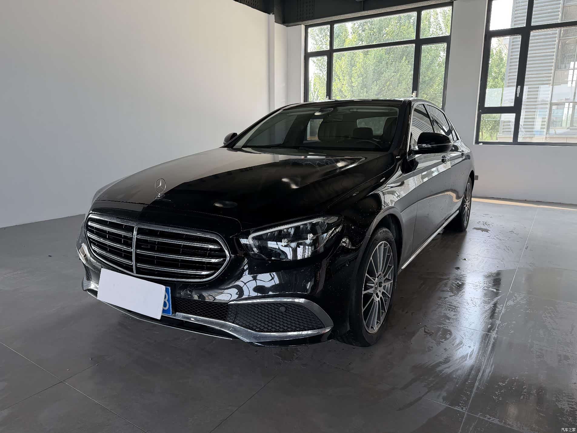 Mercedes-Benz E-Class, 2022 1