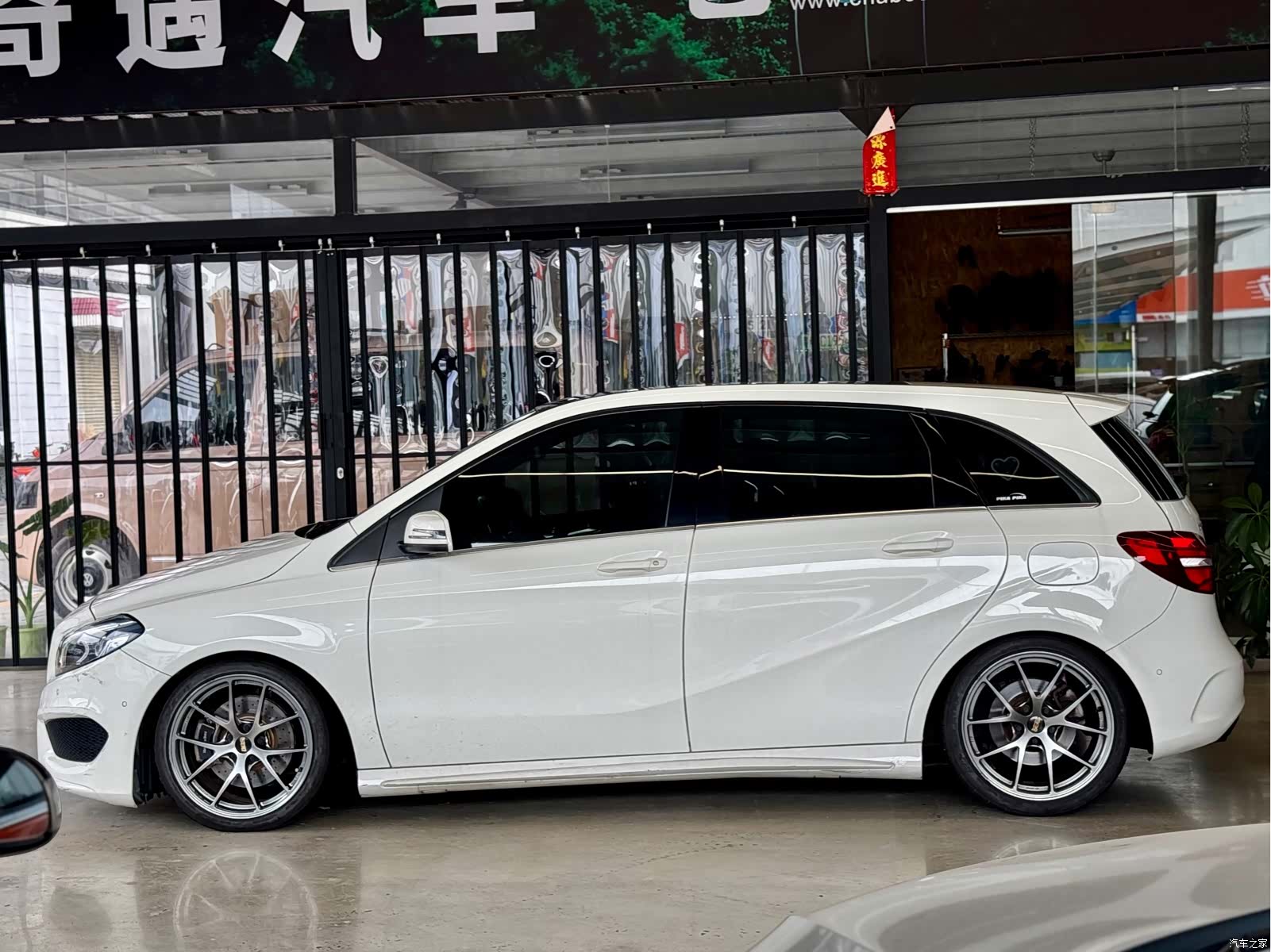 Mercedes-Benz B-Class, 2015 2