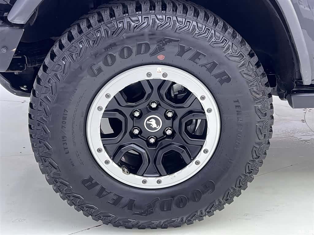 Ford Bronco, 2024 11