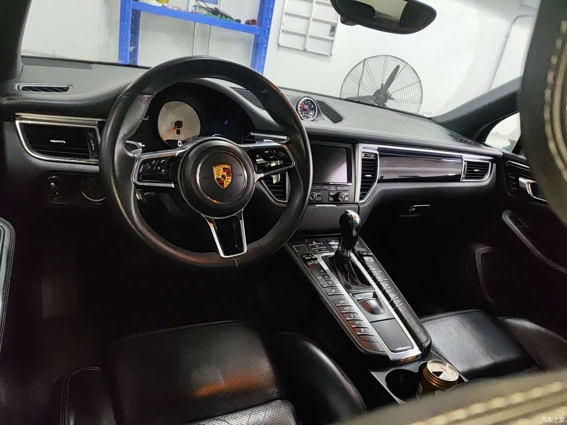 Porsche Macan, 2014 15