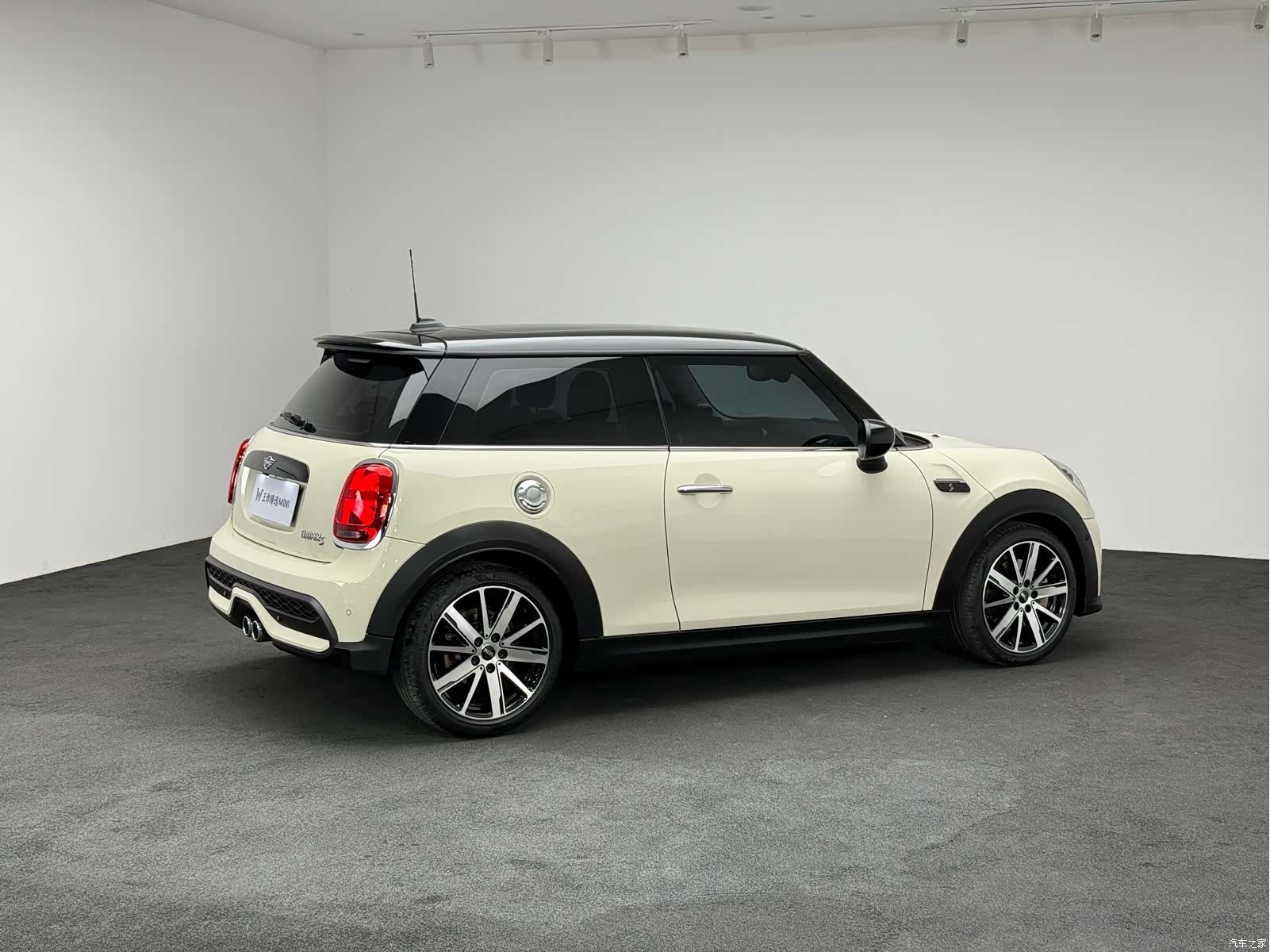 Mini Cooper, 2022 16