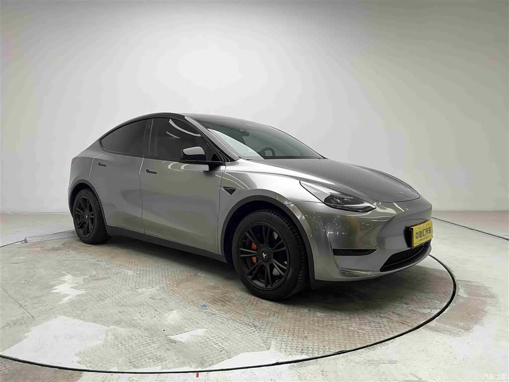 Tesla Model Y, 2023 20