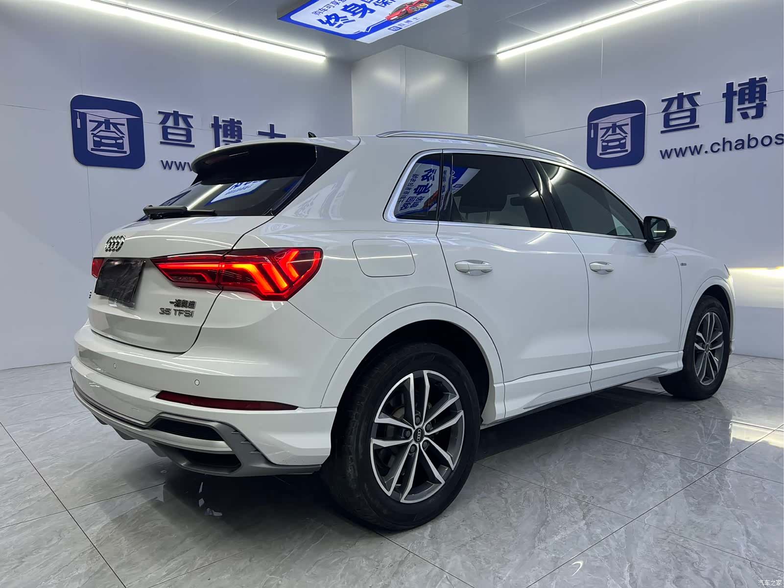 Audi Q3, 2023 13