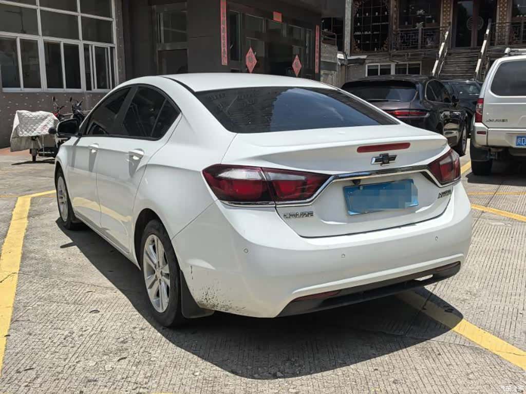Chevrolet SE, 2015 все фото
