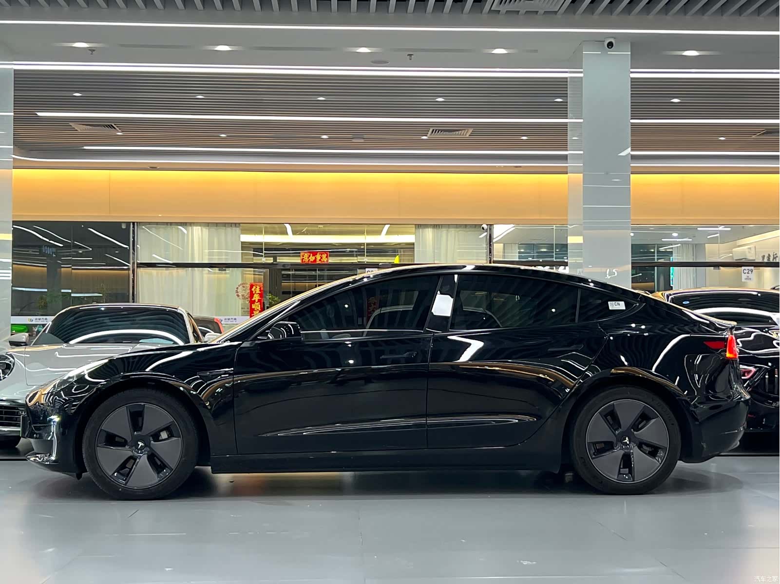 Tesla Model 3, 2023 3
