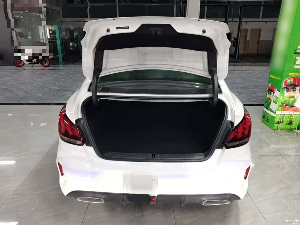MG MG5, 2023 19