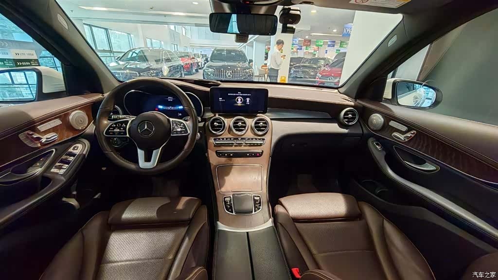 Mercedes-Benz GLC, 2020 10
