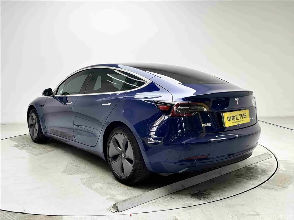 Model 3, 2020 19