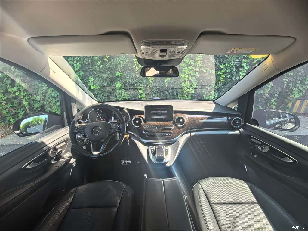 Mercedes-Benz V-Class, 2018 6
