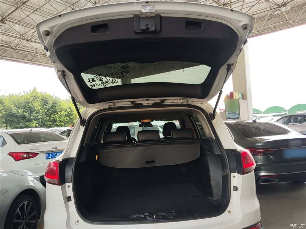 Zotye X5, 2016 15