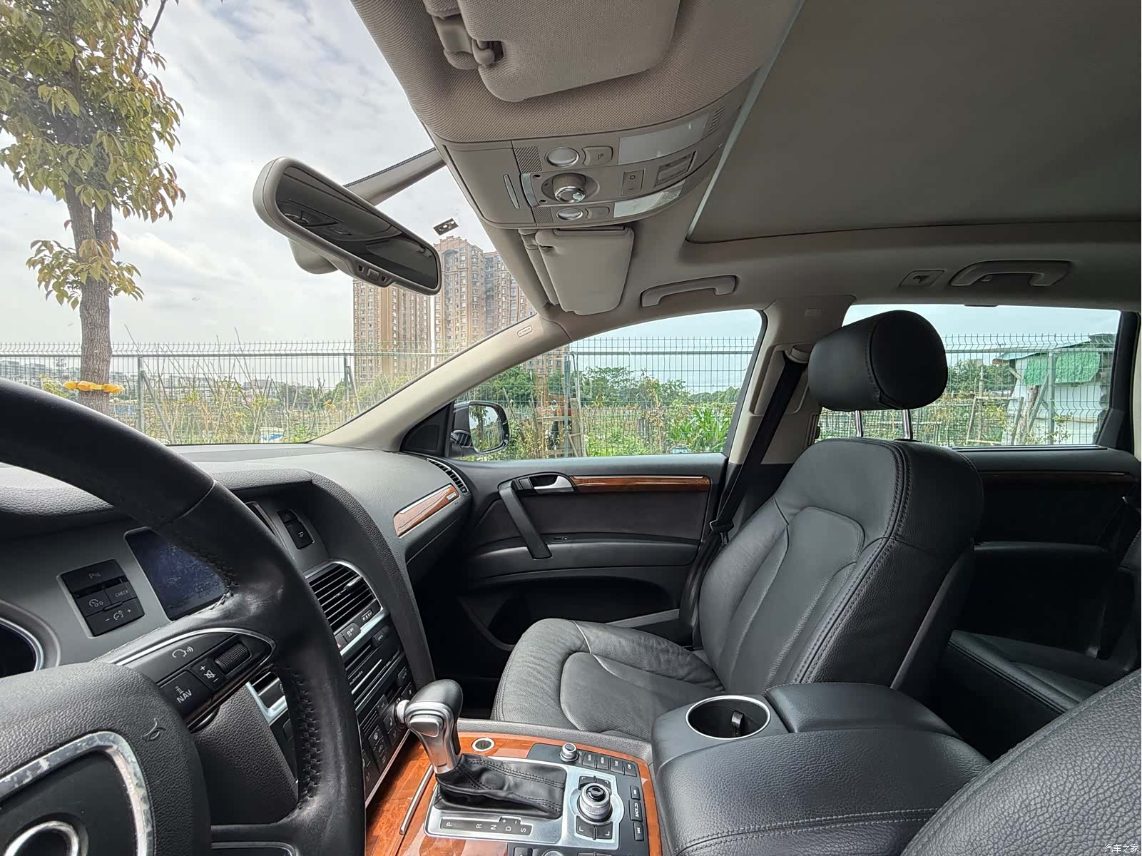 Audi Q7, 2015 9