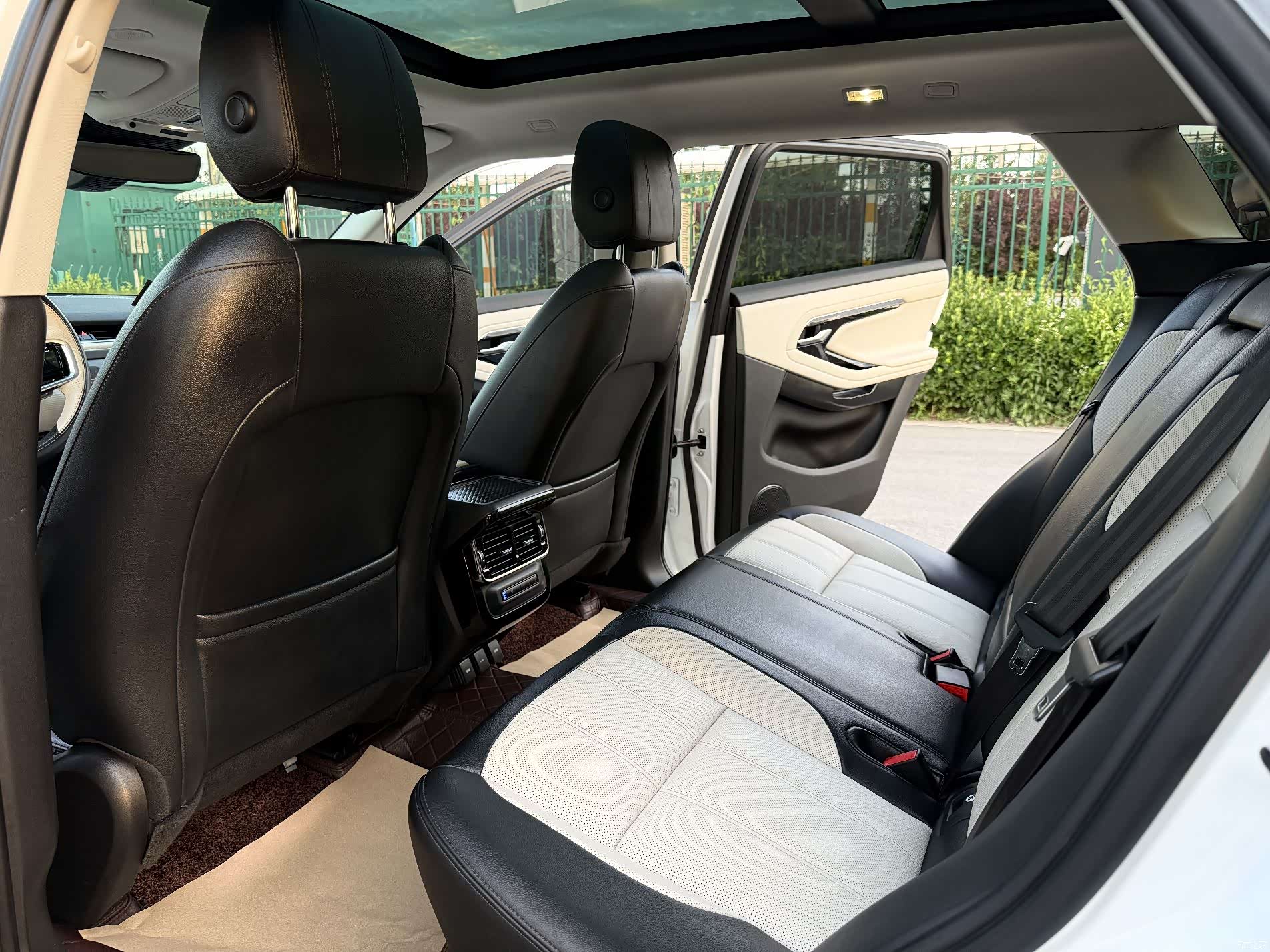 Land Rover Range Rover, 2022 12