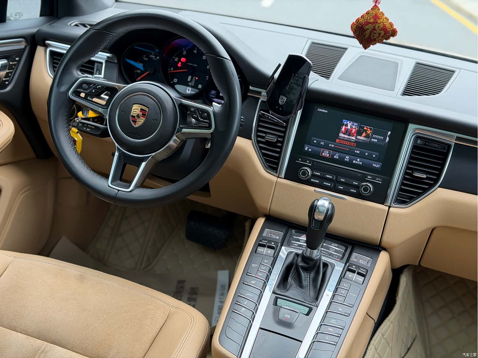 Porsche Macan, 2018 9
