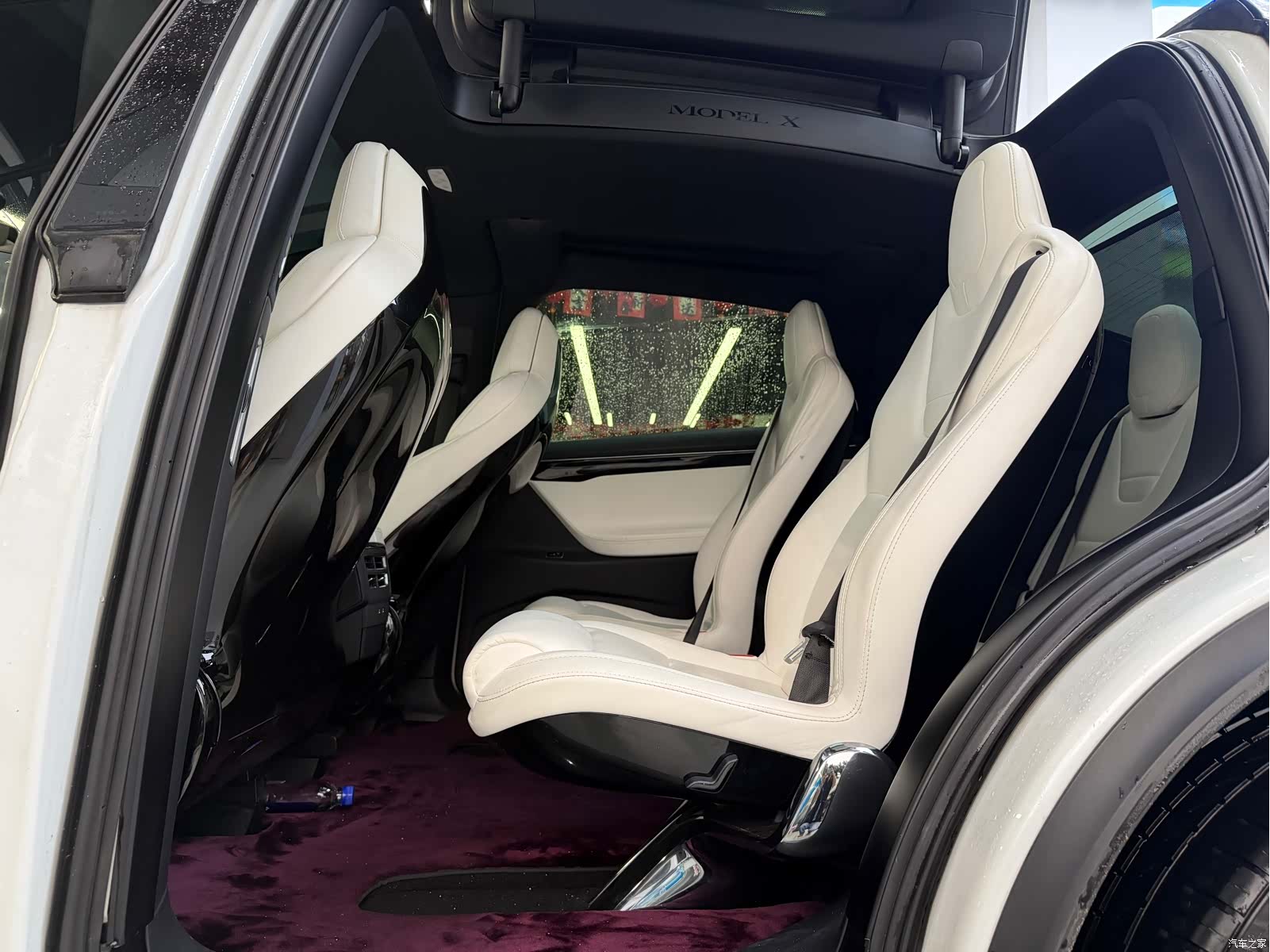 Tesla Model X, 2016 10