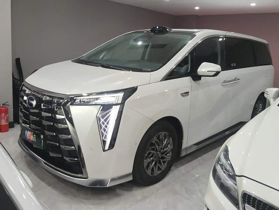 GAC M8