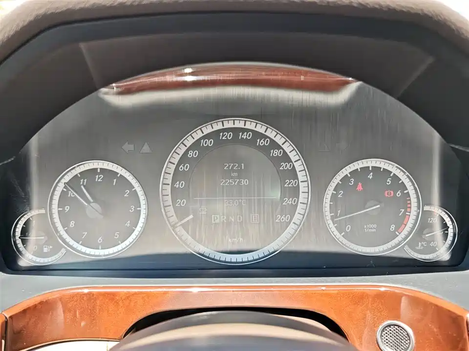Mercedes-Benz E-class Mercedes-Benz E-class