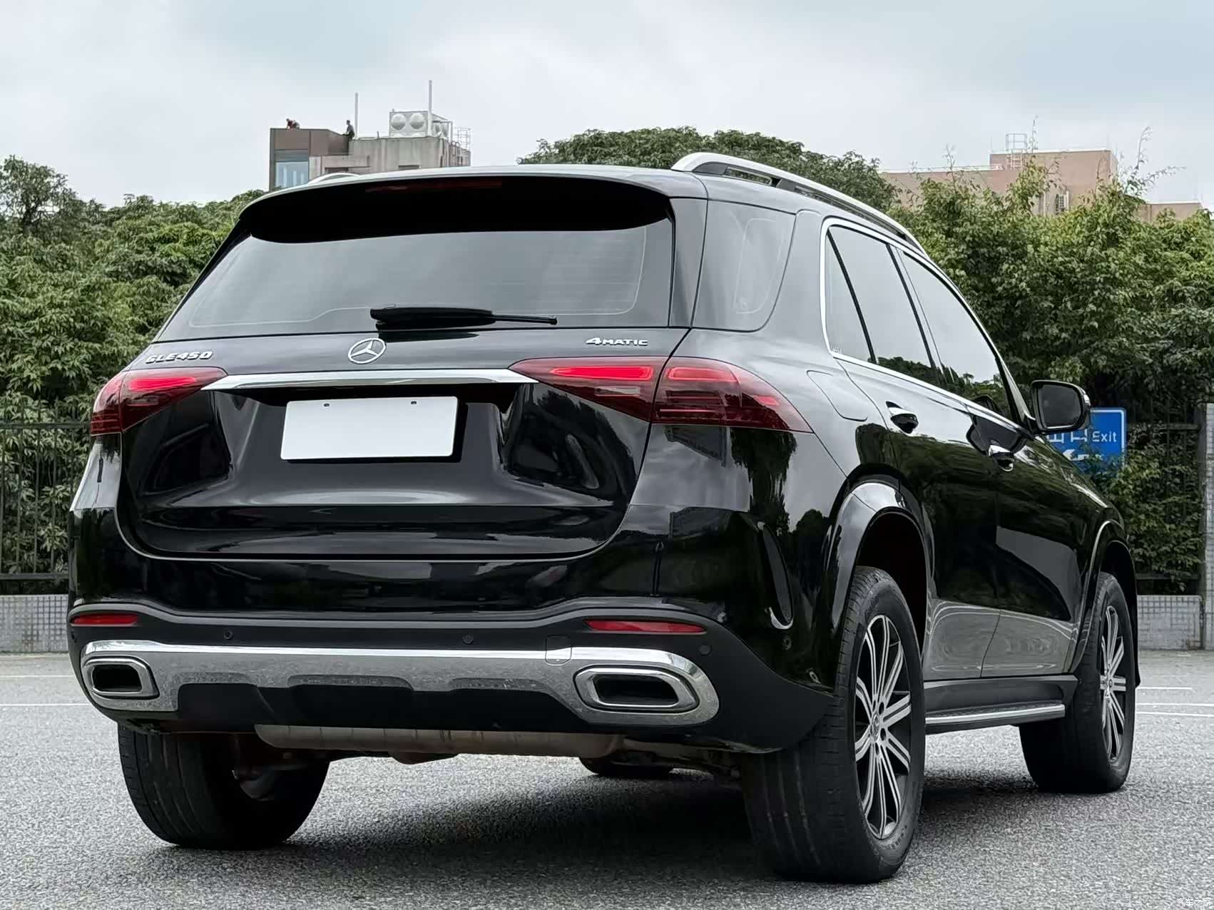 Mercedes-Benz GLE, 2024 22