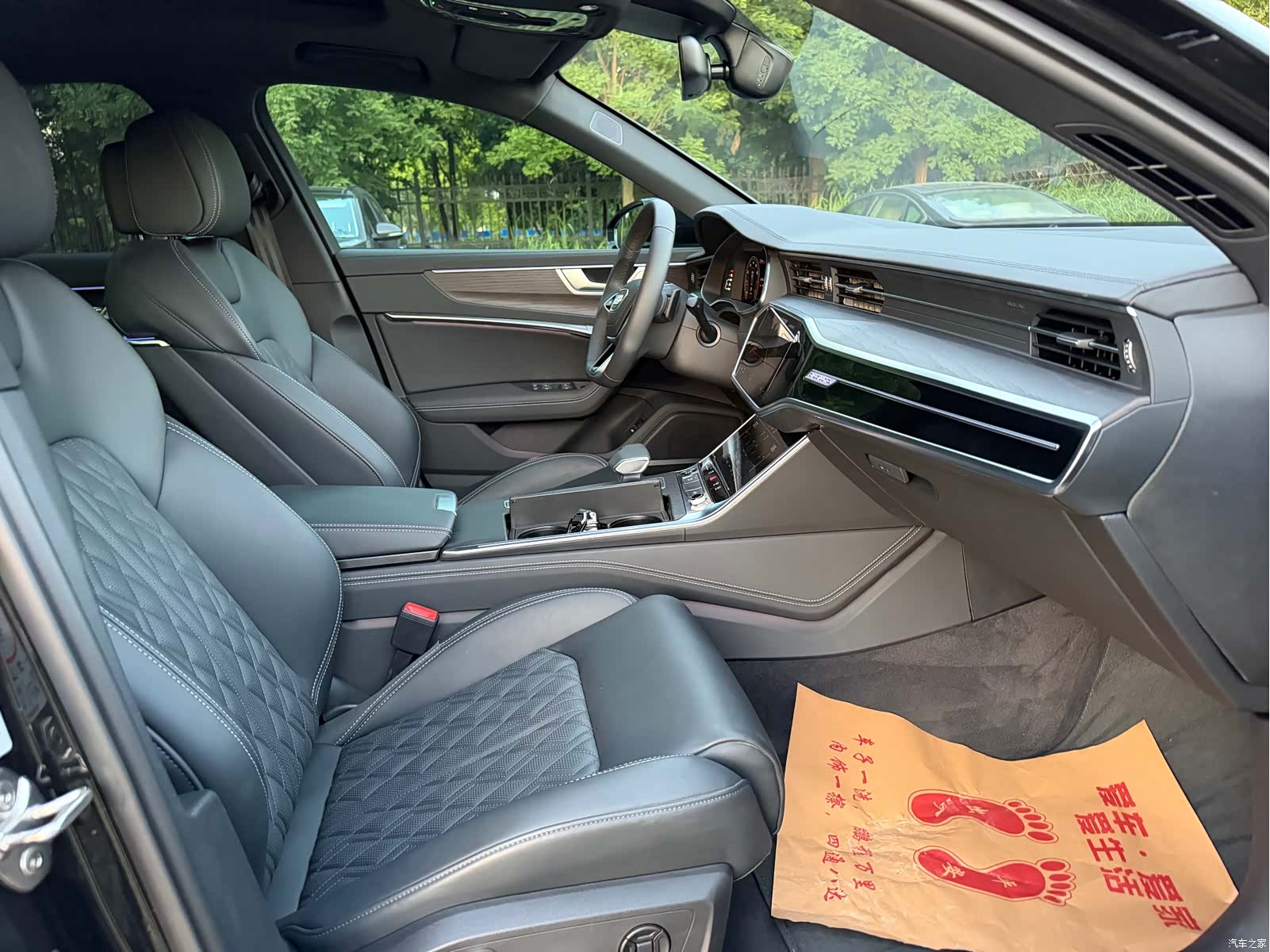 Audi A6L, 2025 12