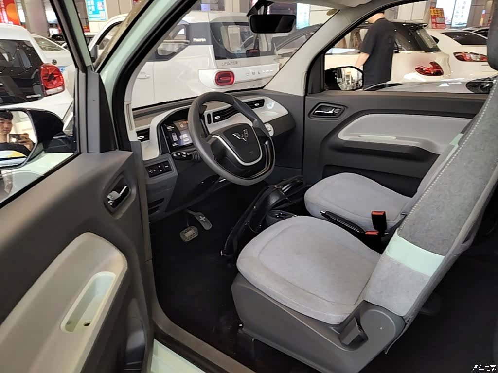 Wuling MINIEV, 2022 16