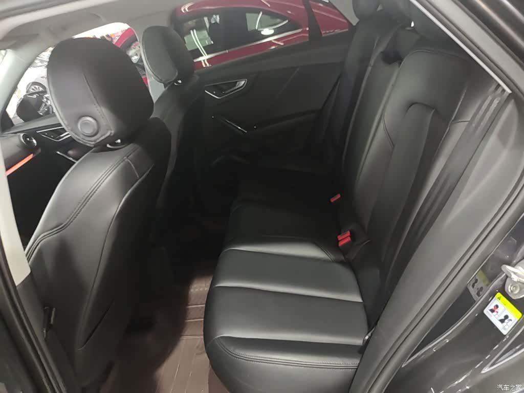 Audi Q2L, 2020 17