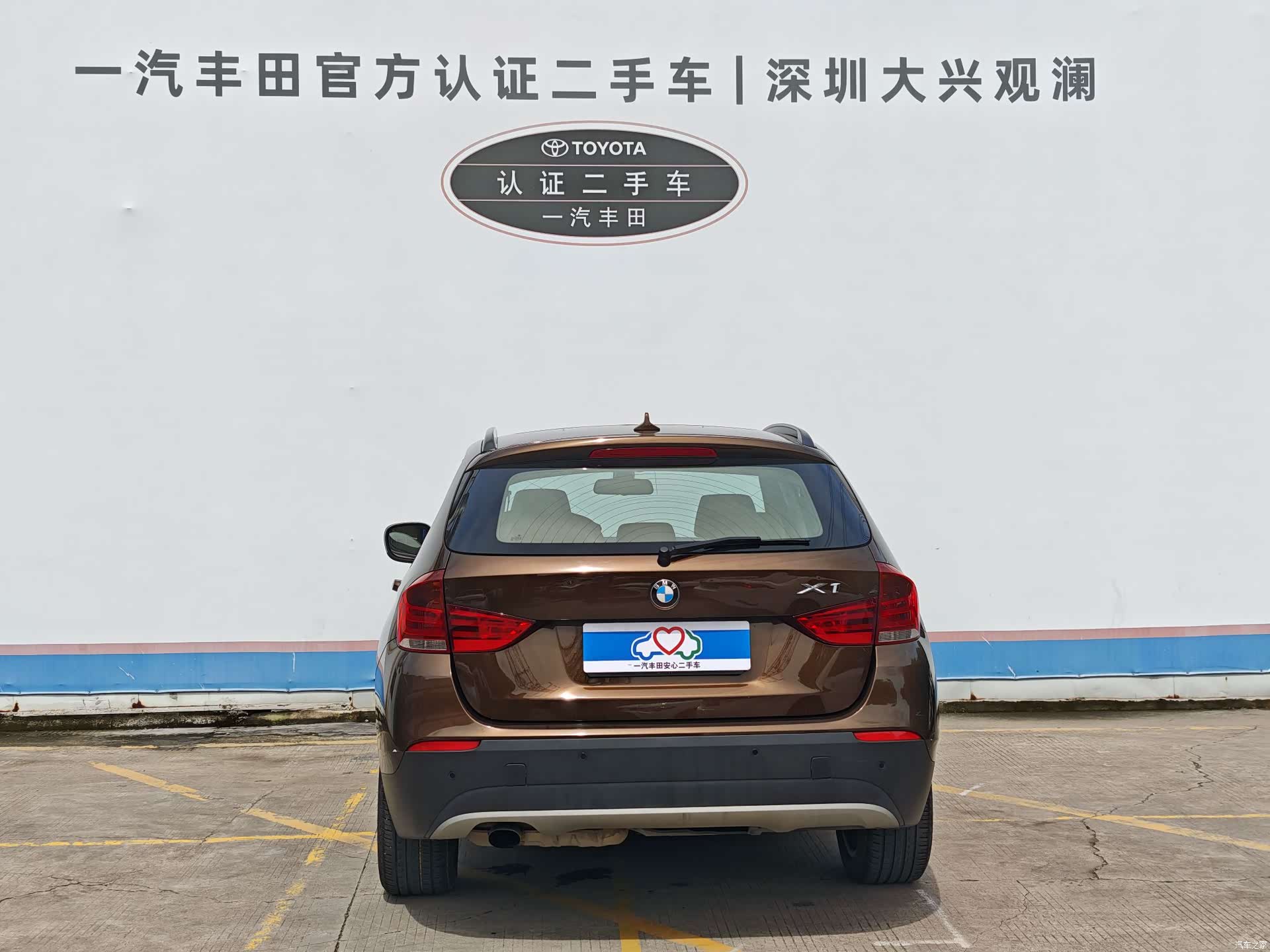 BMW X1, 2011 все фото
