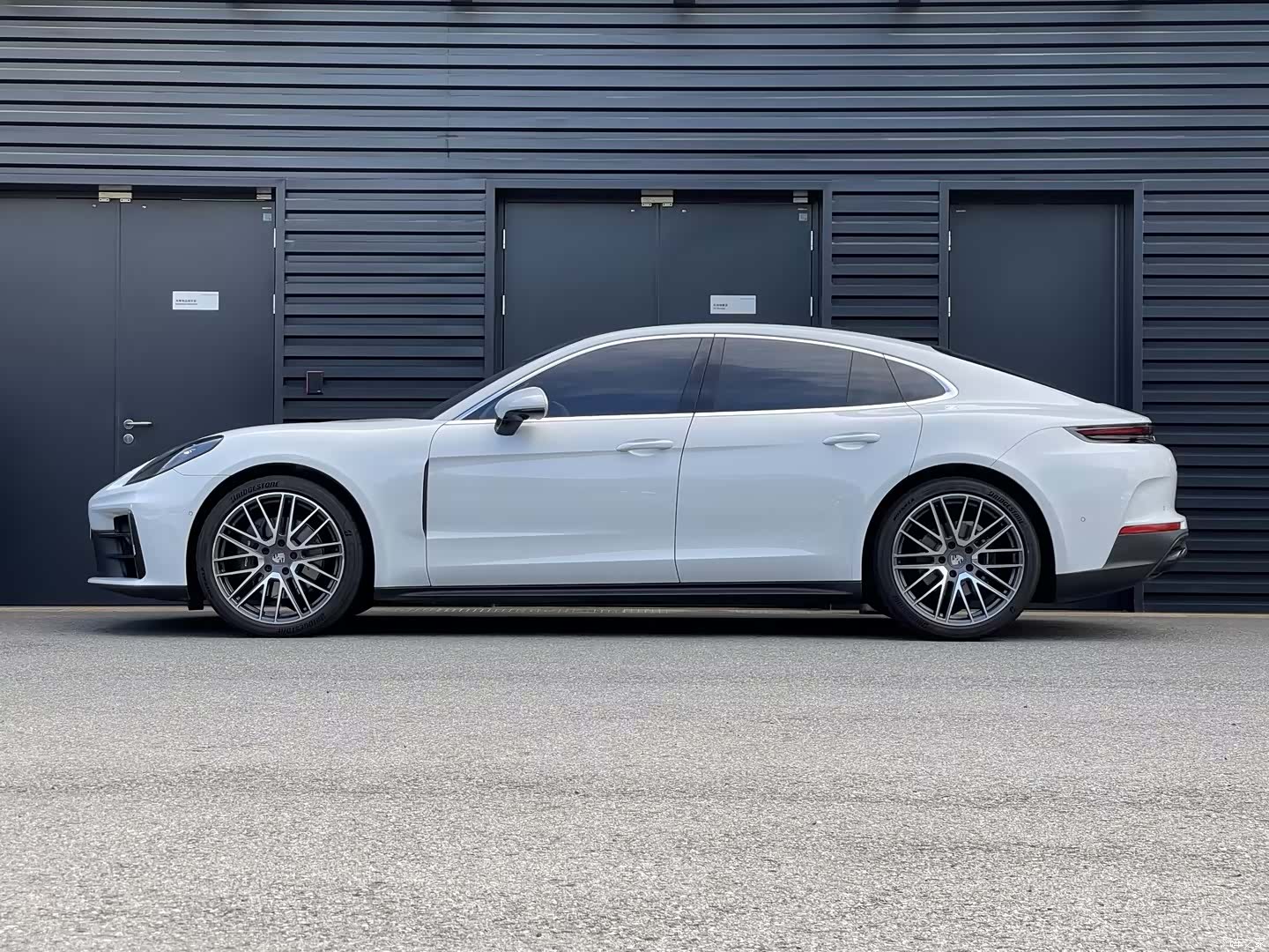 Porsche Panamera, 2024 4