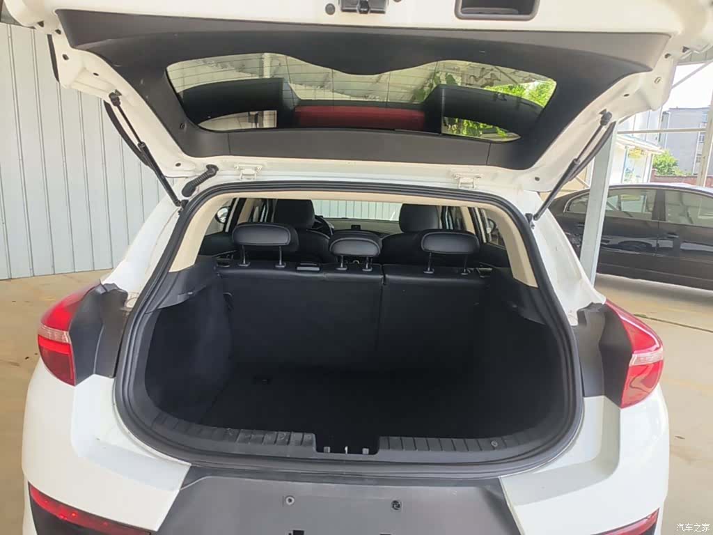 Geely Emgrand, 2018 19