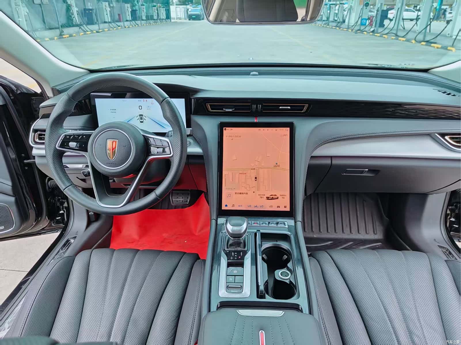 Hongqi H5, 2024 16