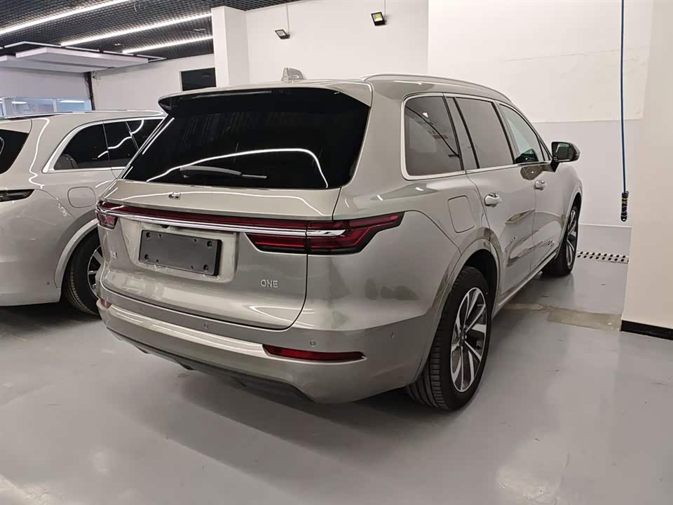 Li Auto Ideal ONE
