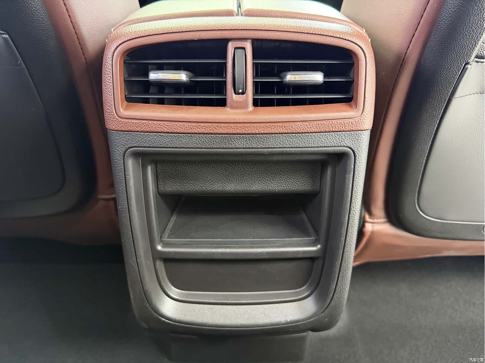 Buick Envision Plus, 2021 7