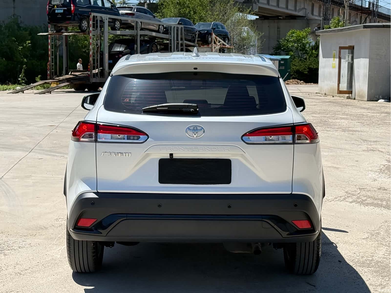 Toyota Frontlander, 2025 все фото