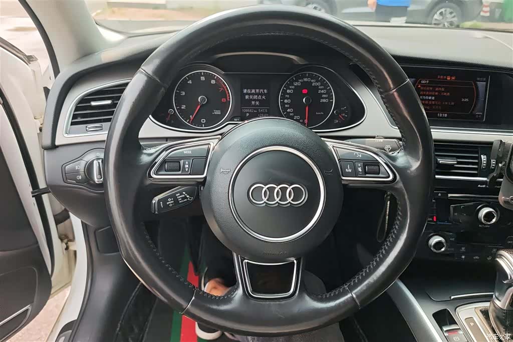 Audi A4L, 2014 15