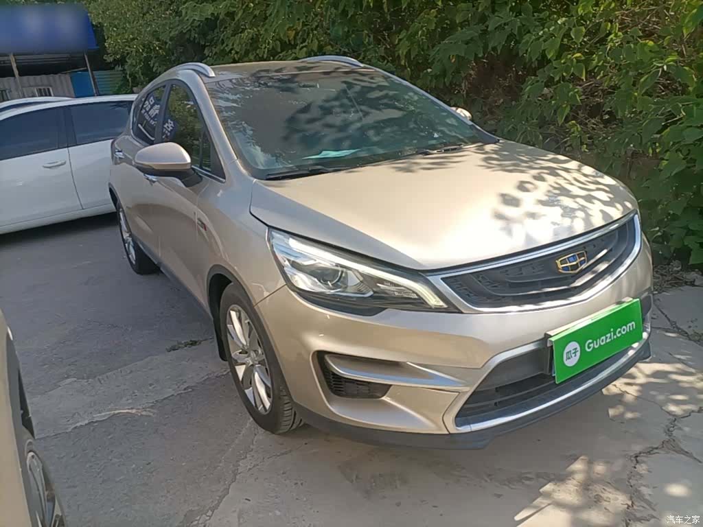 Geely Emgrand, 2018 4