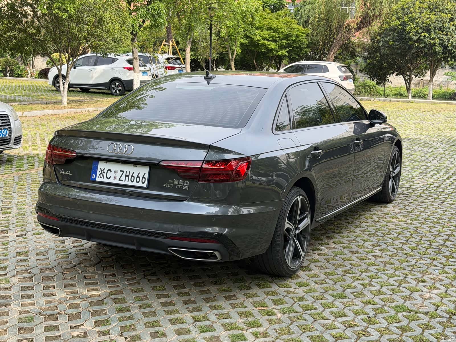 Audi A4L, 2025 19