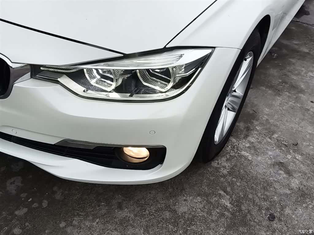 BMW 3 Series, 2016 24