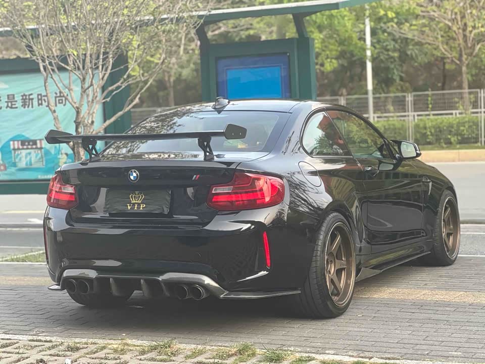 BMW M2