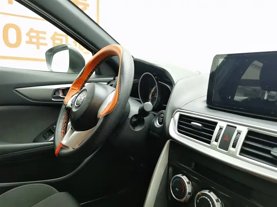 Mazda CX-4