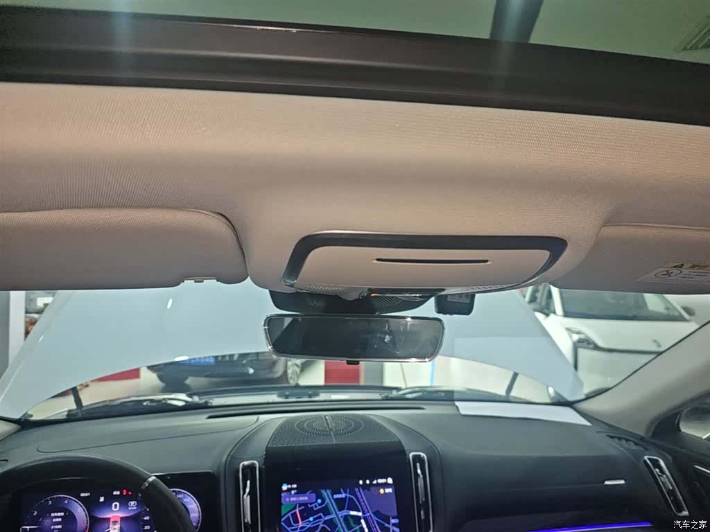 Hongqi HS3, 2024 25