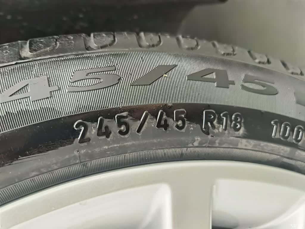BMW 5 Series, 2018 24