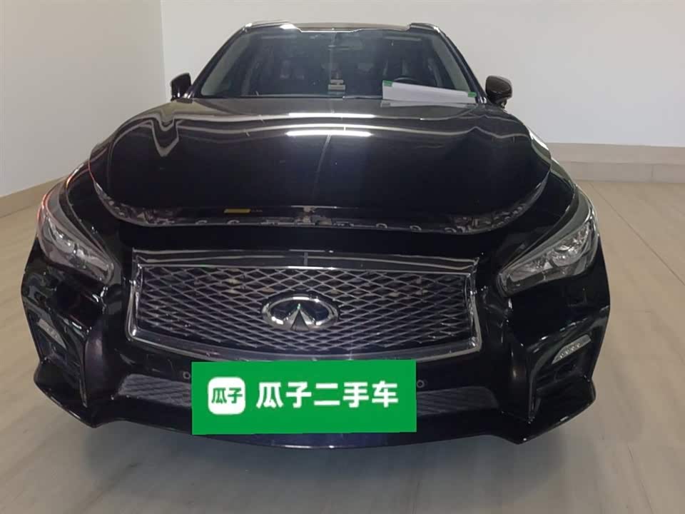 Infiniti Q50L