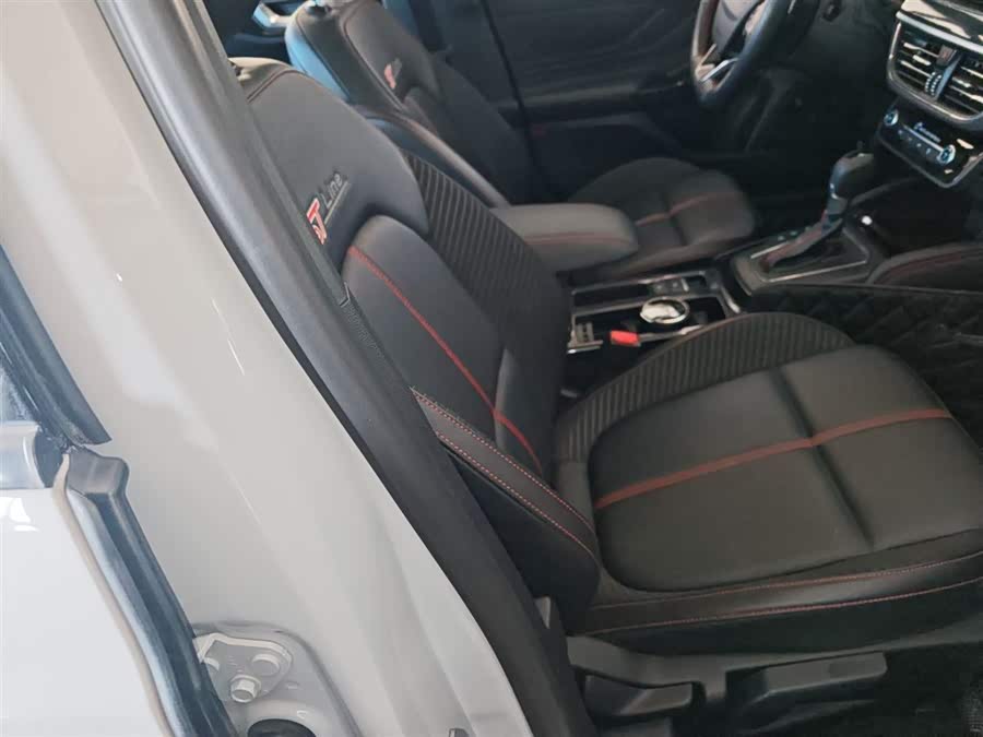 Ford Focus 2023, фото 25