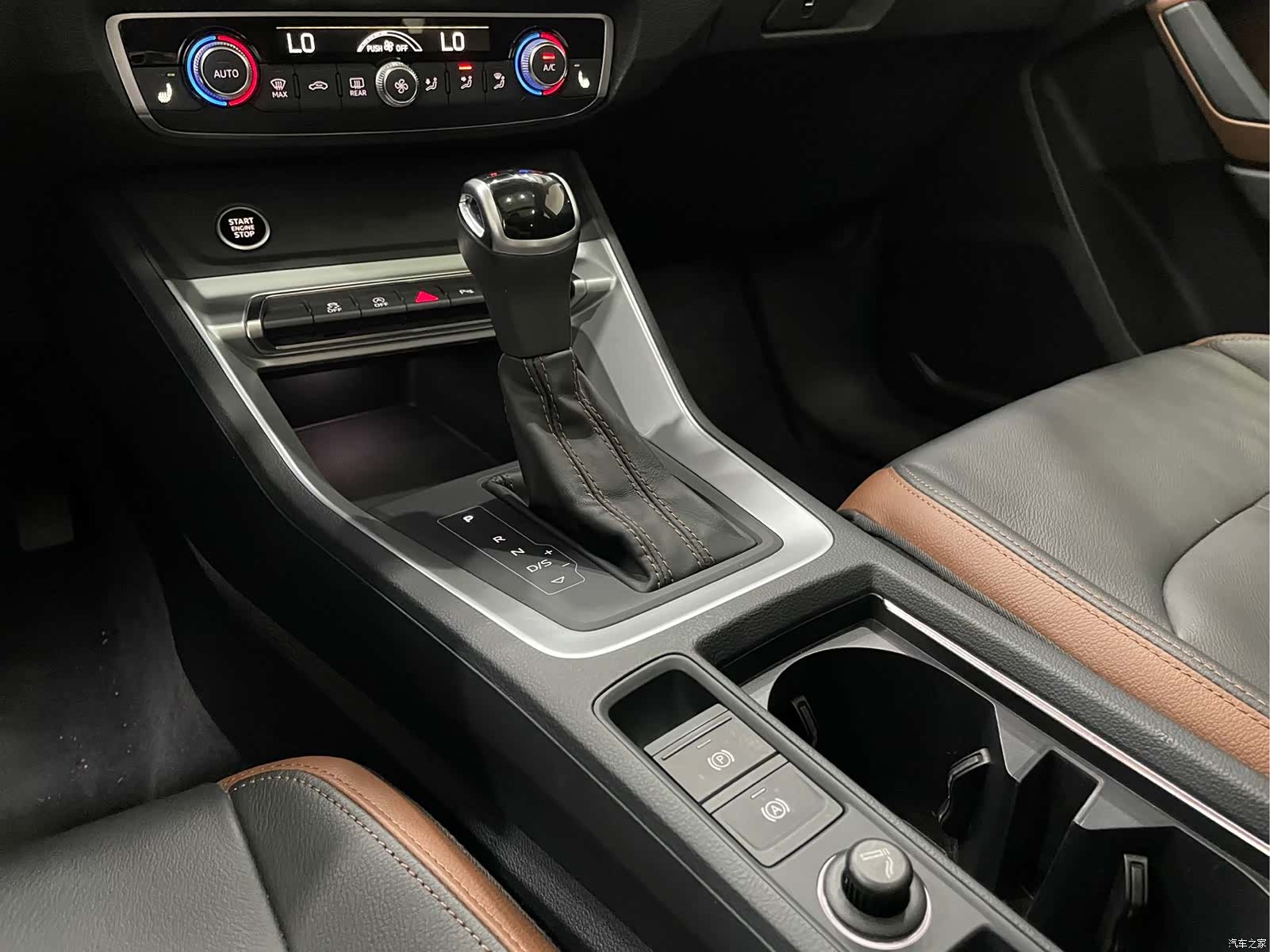 Audi Q3, 2022 8