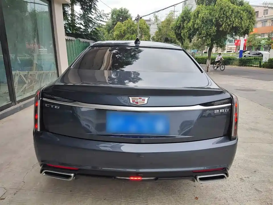 Cadillac CT6