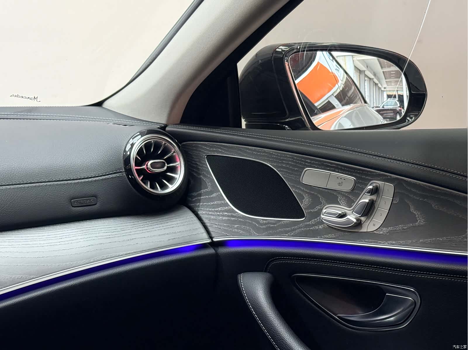 Mercedes-Benz CLS, 2019 16