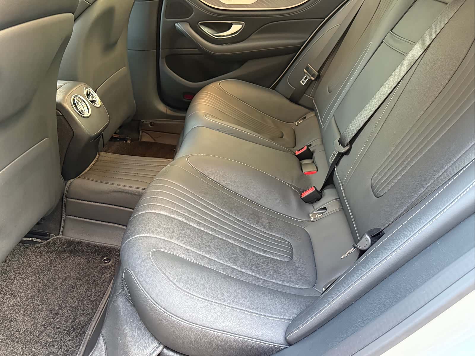 Mercedes-Benz CLS, 2024 16